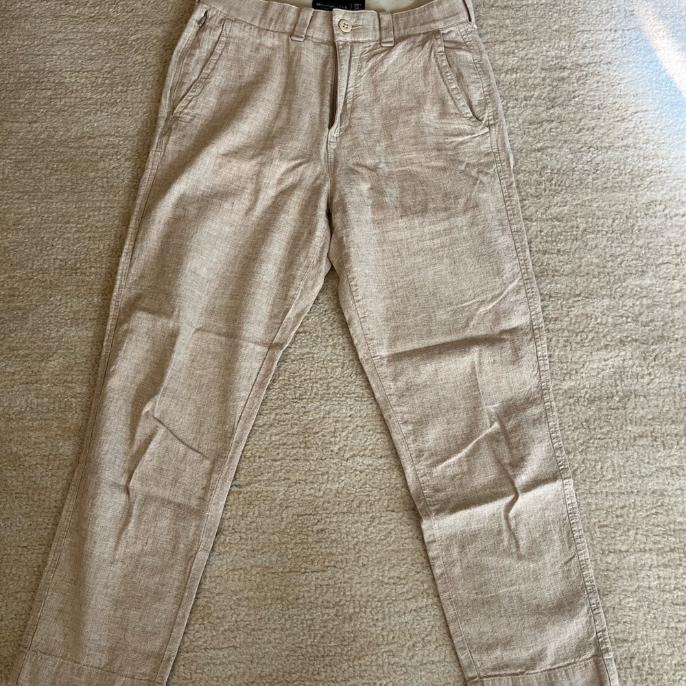 Abercrombie & Fitch Light Tan Dress Pants